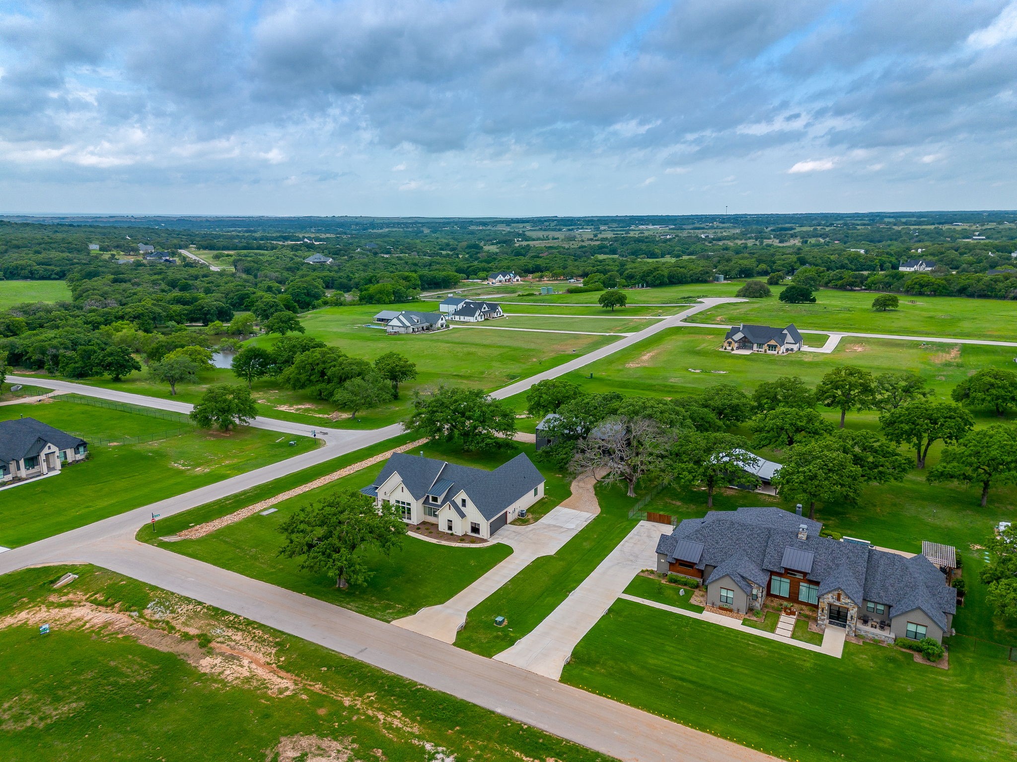 2001 Pinetree Post Weatherford TX 76087