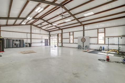 2001 Pinetree Post Weatherford TX 76087