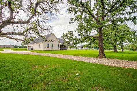 2001 Pinetree Post Weatherford TX 76087
