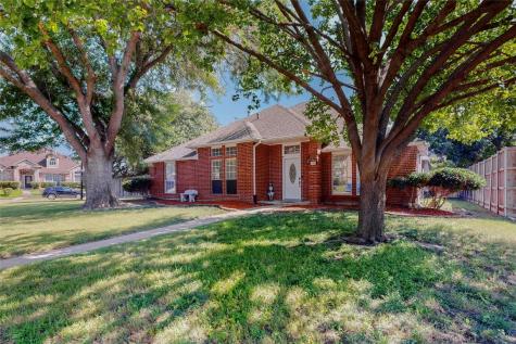 1701 Lordsburg Drive Garland TX 75040