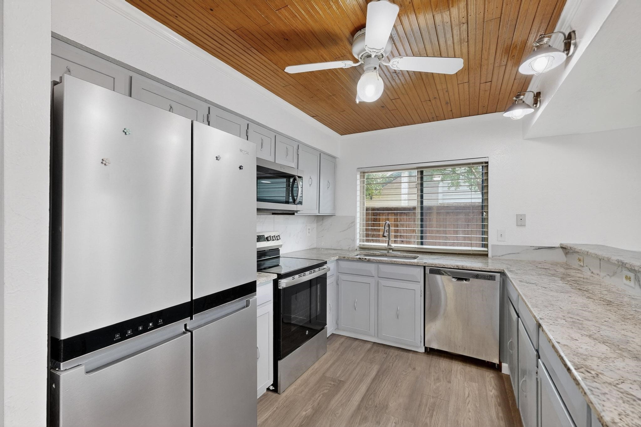3222 Shield Lane Garland TX 75044