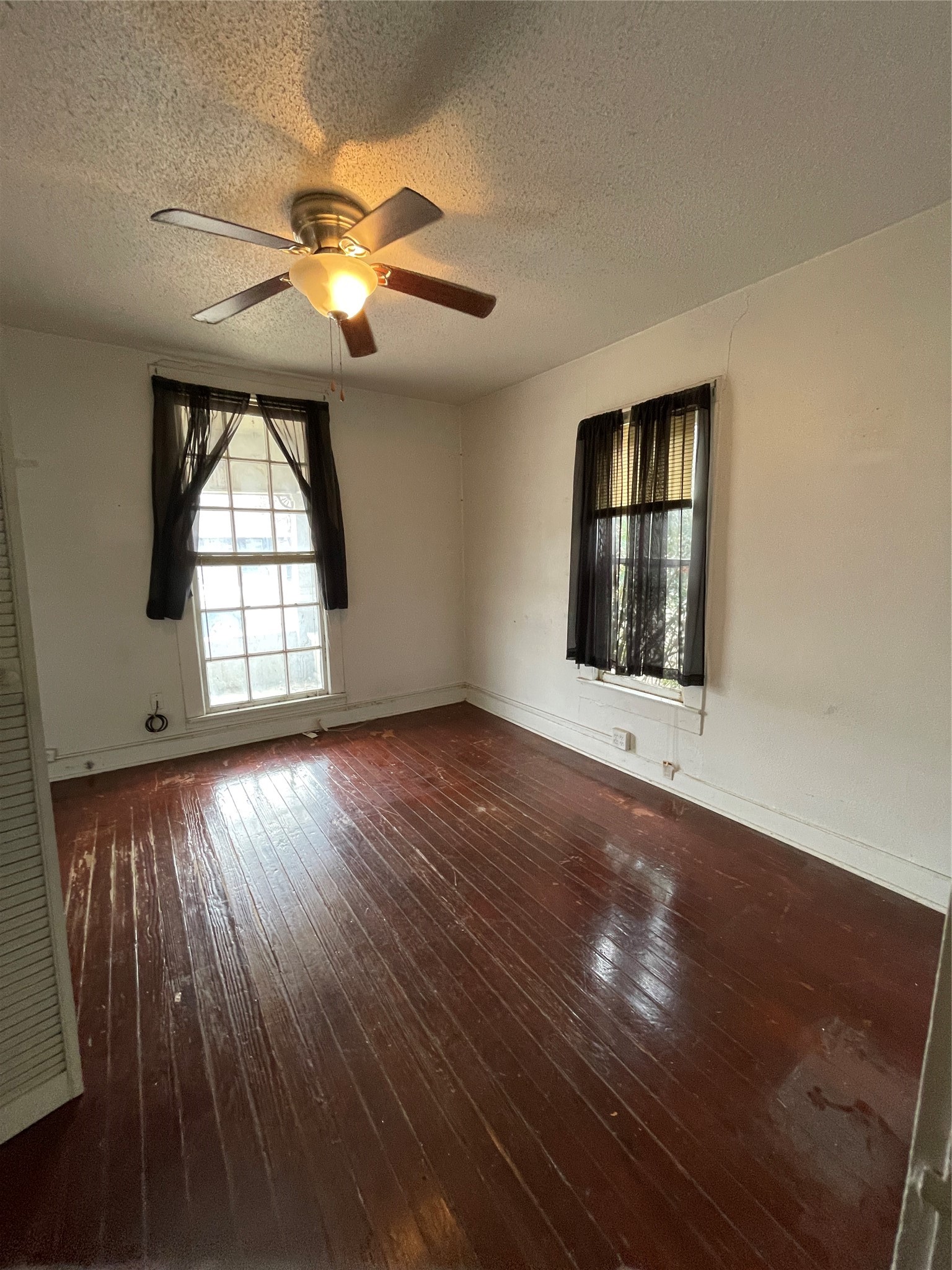 512 NW 5th Street Mineral Wells TX 76067