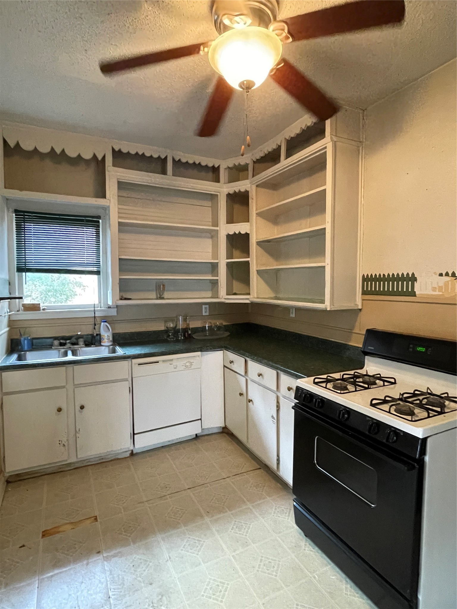 512 NW 5th Street Mineral Wells TX 76067