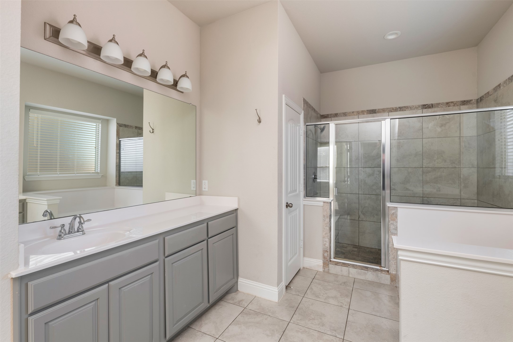 3741 Cecelia Lane Forest Hill TX 76140