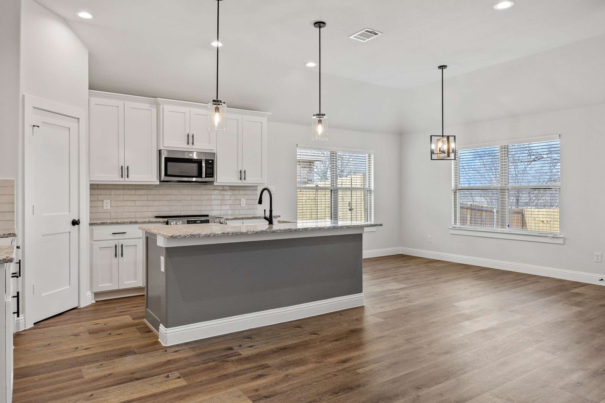 1401 Oak Valley Denton TX 76209