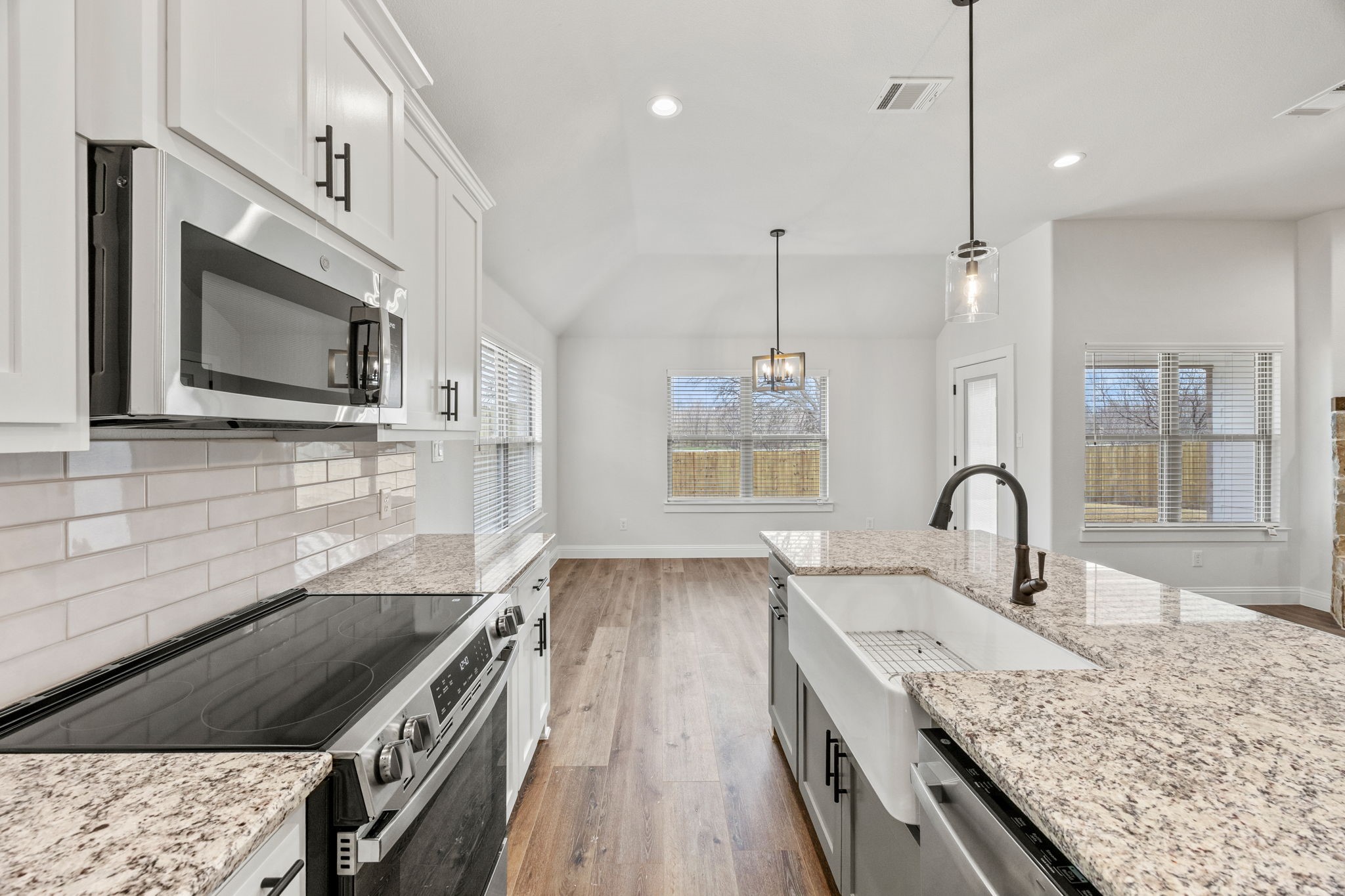 1401 Oak Valley Denton TX 76209