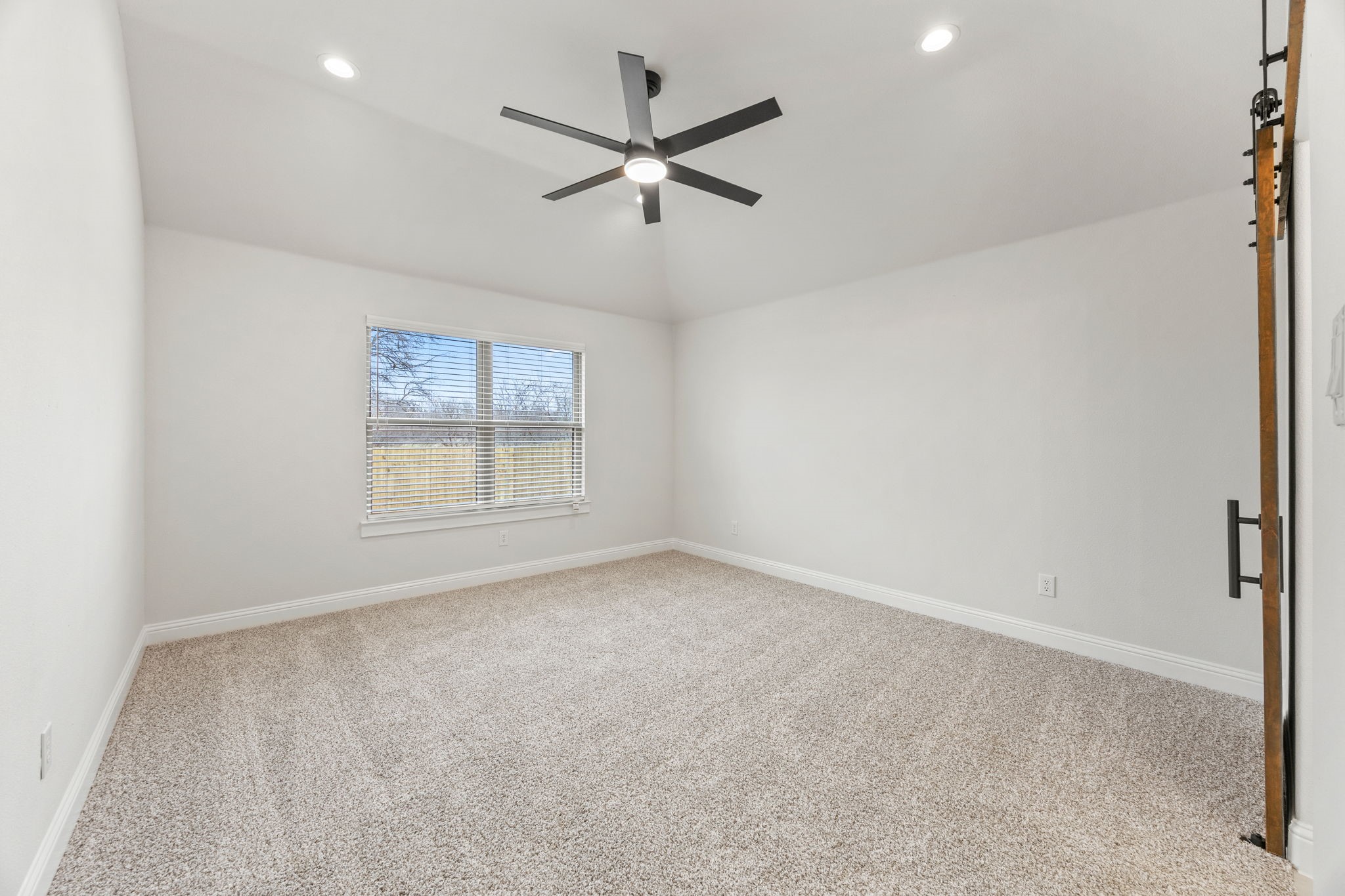 1401 Oak Valley Denton TX 76209
