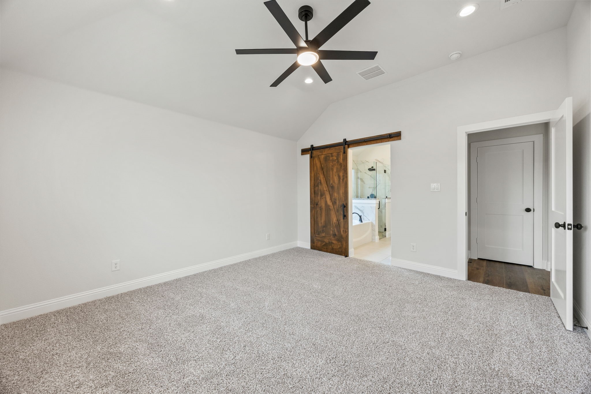 1401 Oak Valley Denton TX 76209