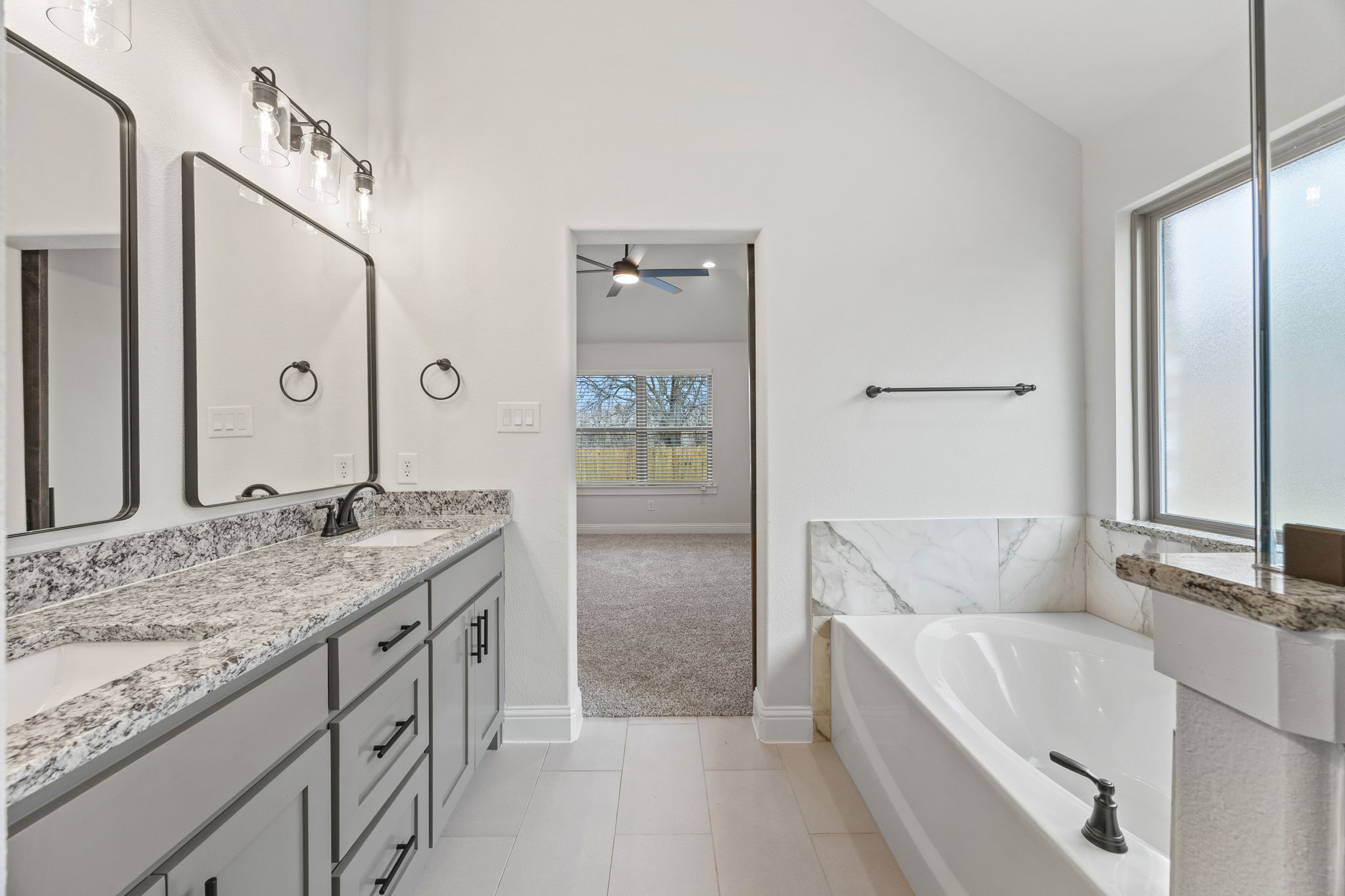 1401 Oak Valley Denton TX 76209