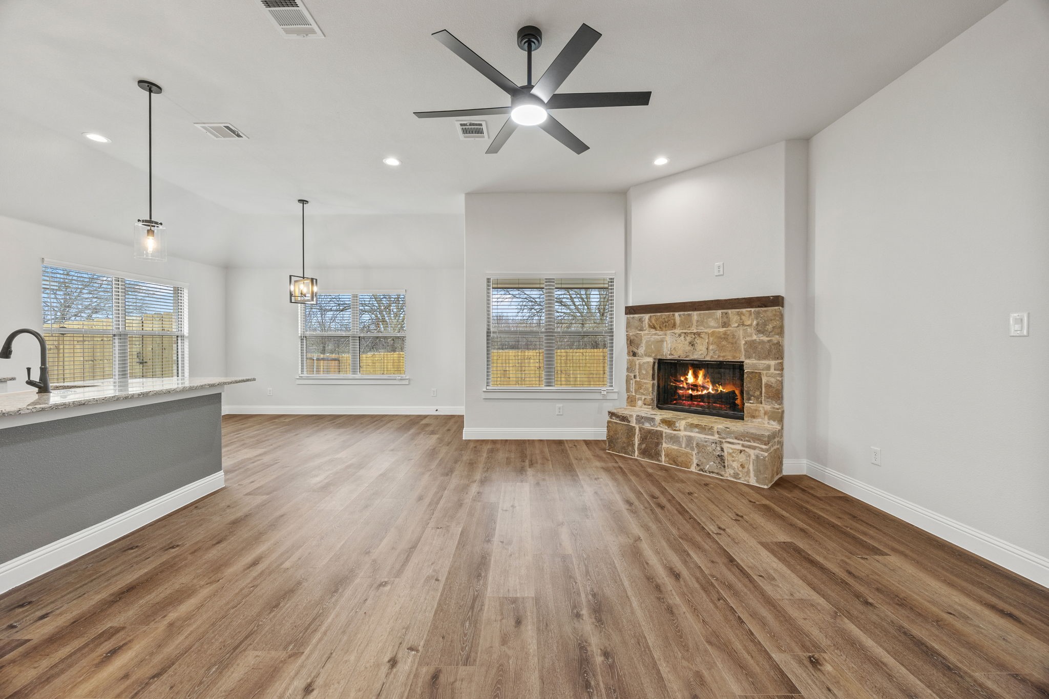 1401 Oak Valley Denton TX 76209