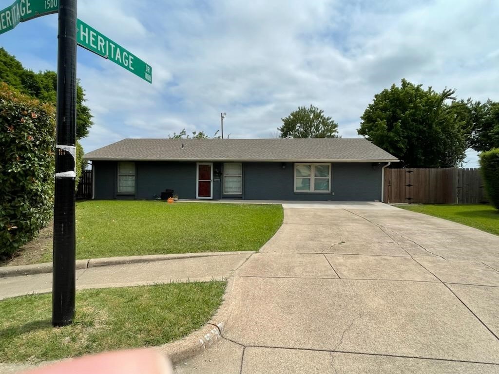 1537 Heritage Drive Garland TX 75043