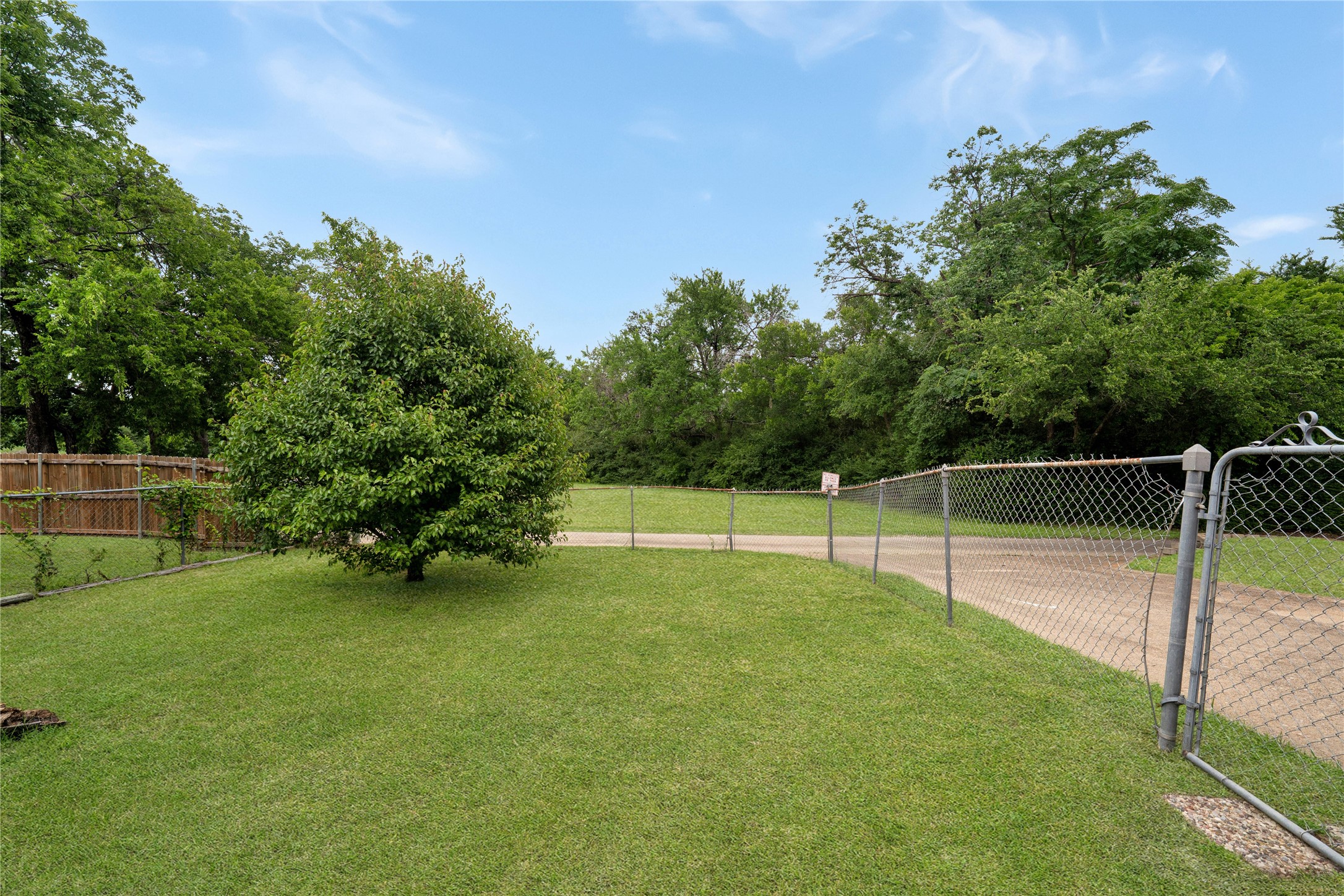 7708 Los Alamitos Drive Dallas TX 75232
