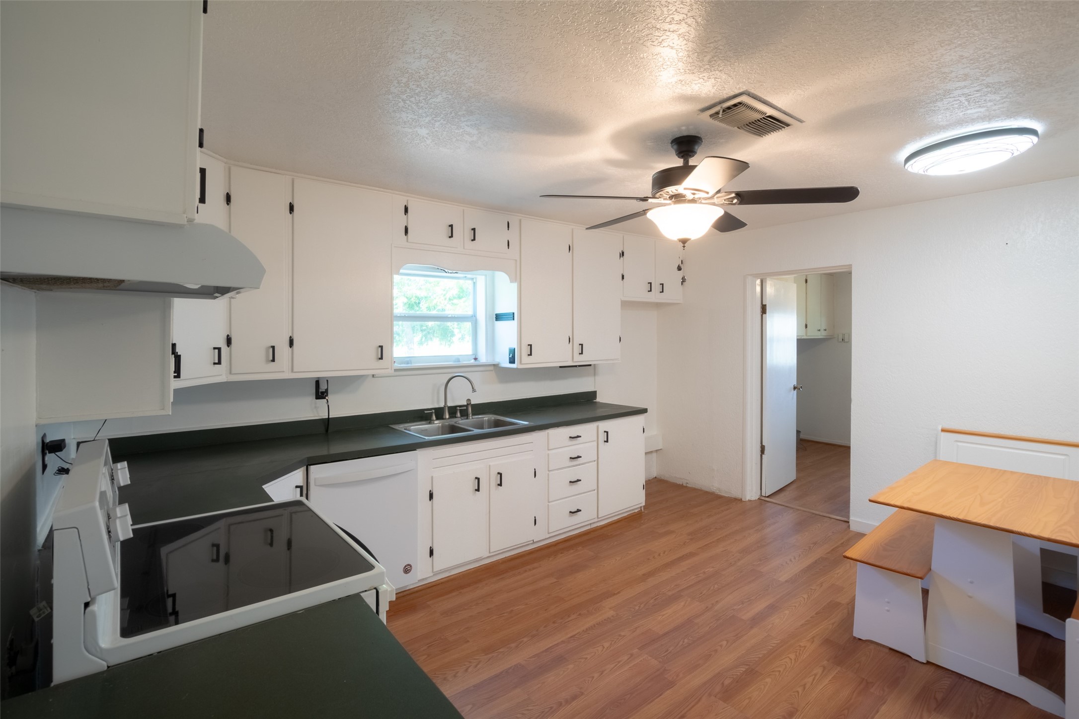 242 E Hamilton Street Lueders TX 79553