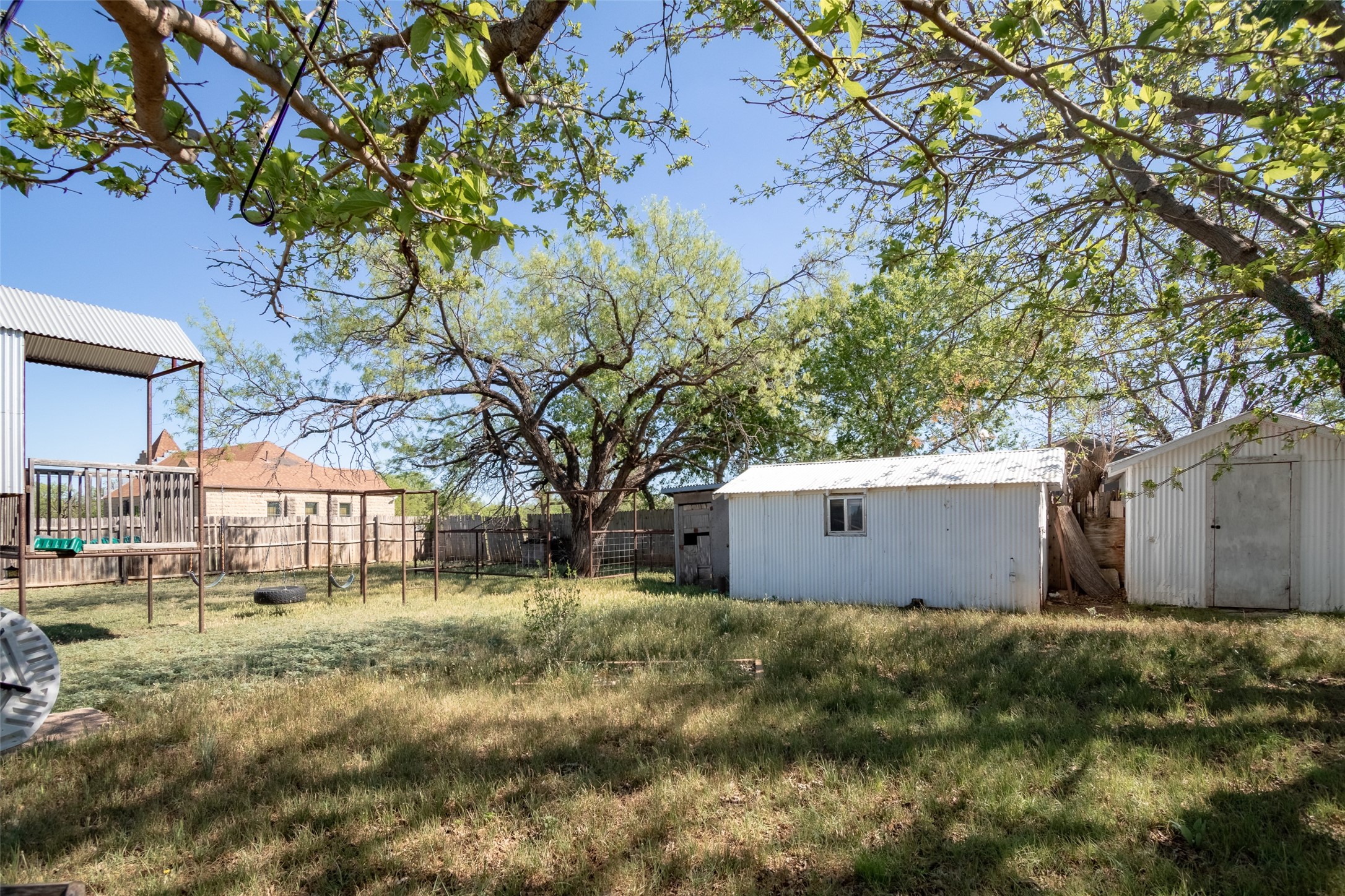 242 E Hamilton Street Lueders TX 79553