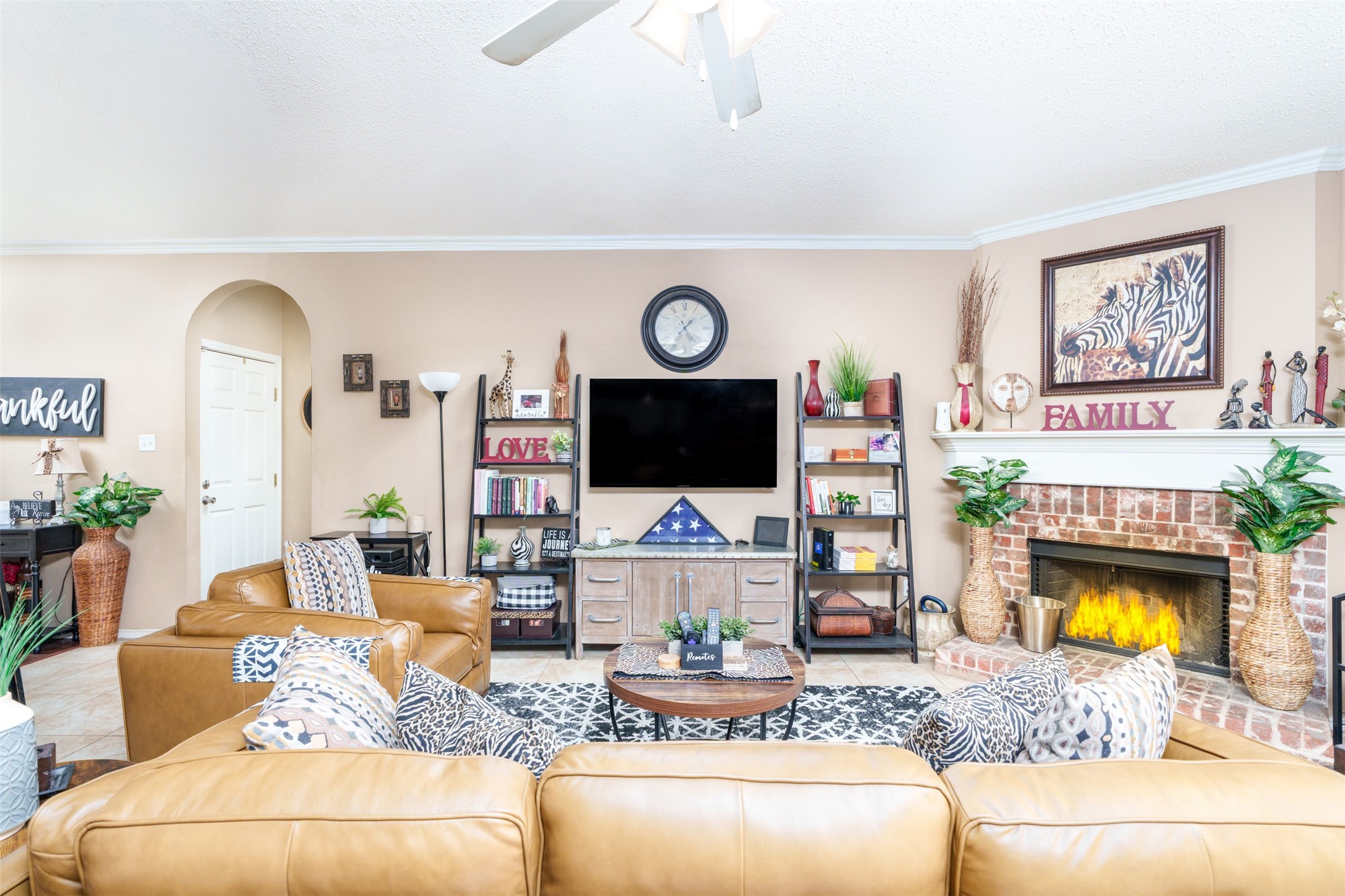 192 Hirth Drive Crowley TX 76036