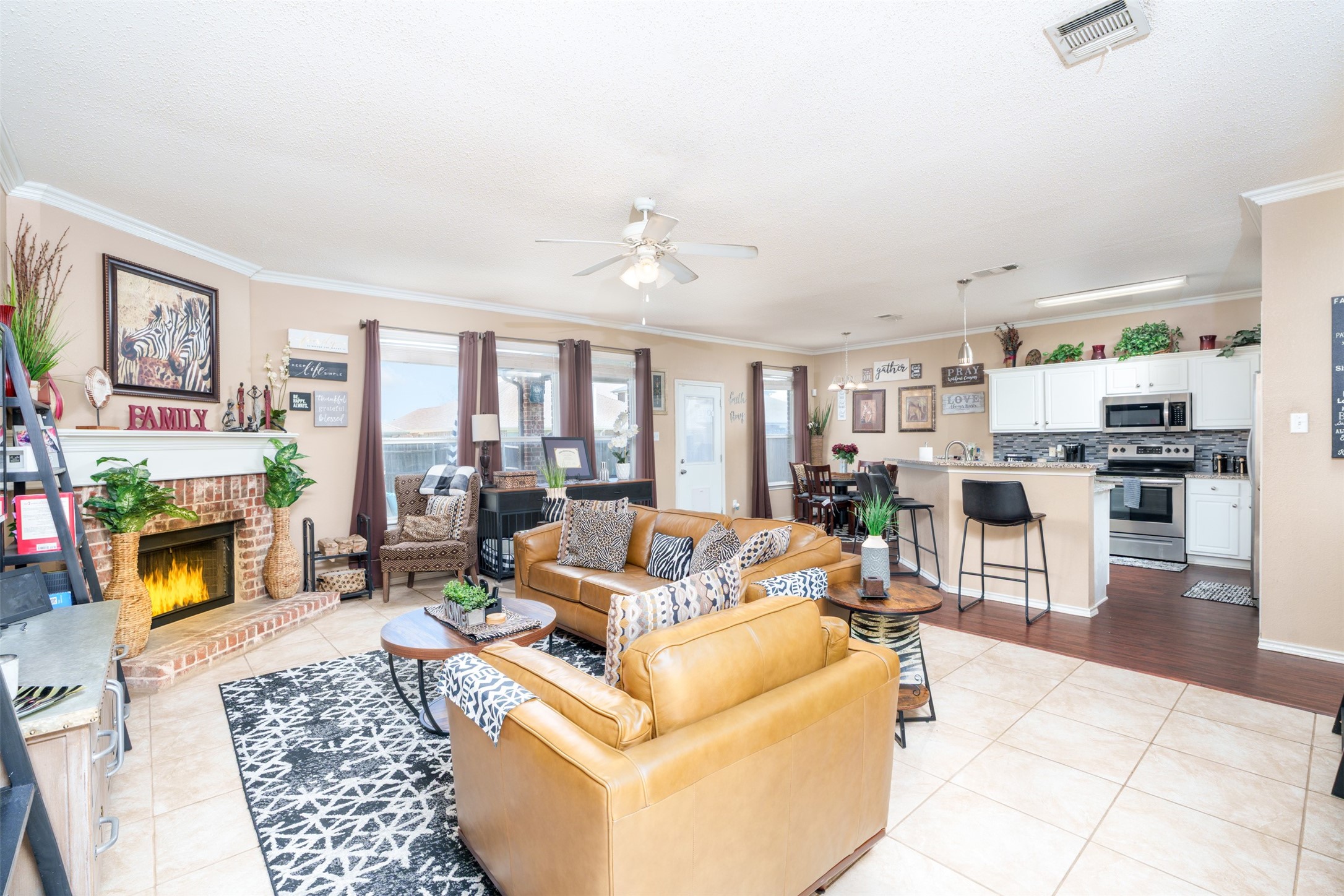 192 Hirth Drive Crowley TX 76036