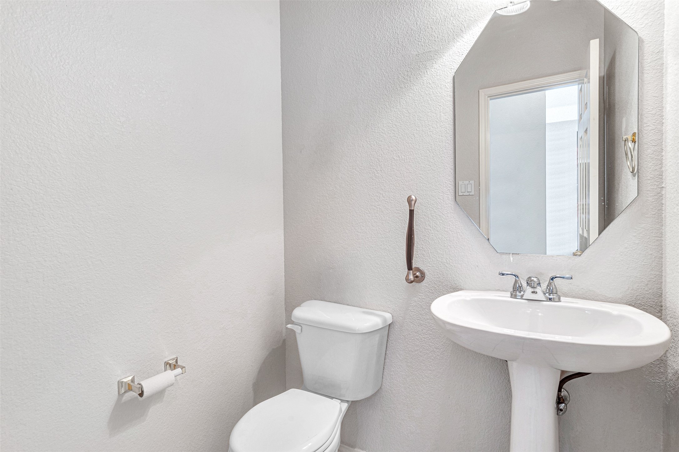 1303 Hillcrest Drive Allen TX 75002