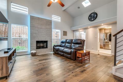 3643 Word Street Dallas TX 75204