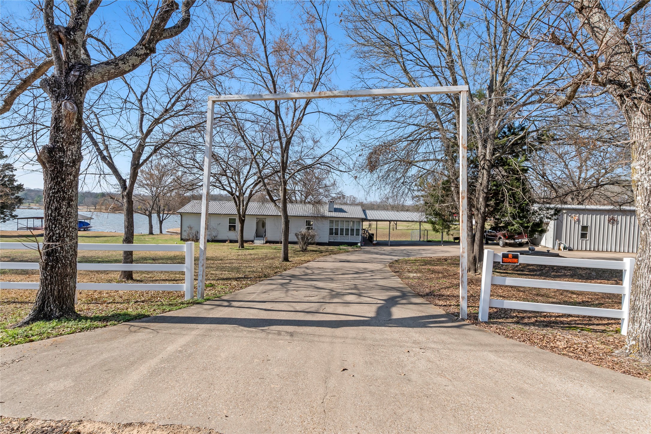 118 Vista Drive Eustace TX 75124