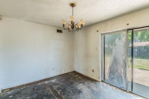 1605 Whiteoak Drive Garland TX 75040