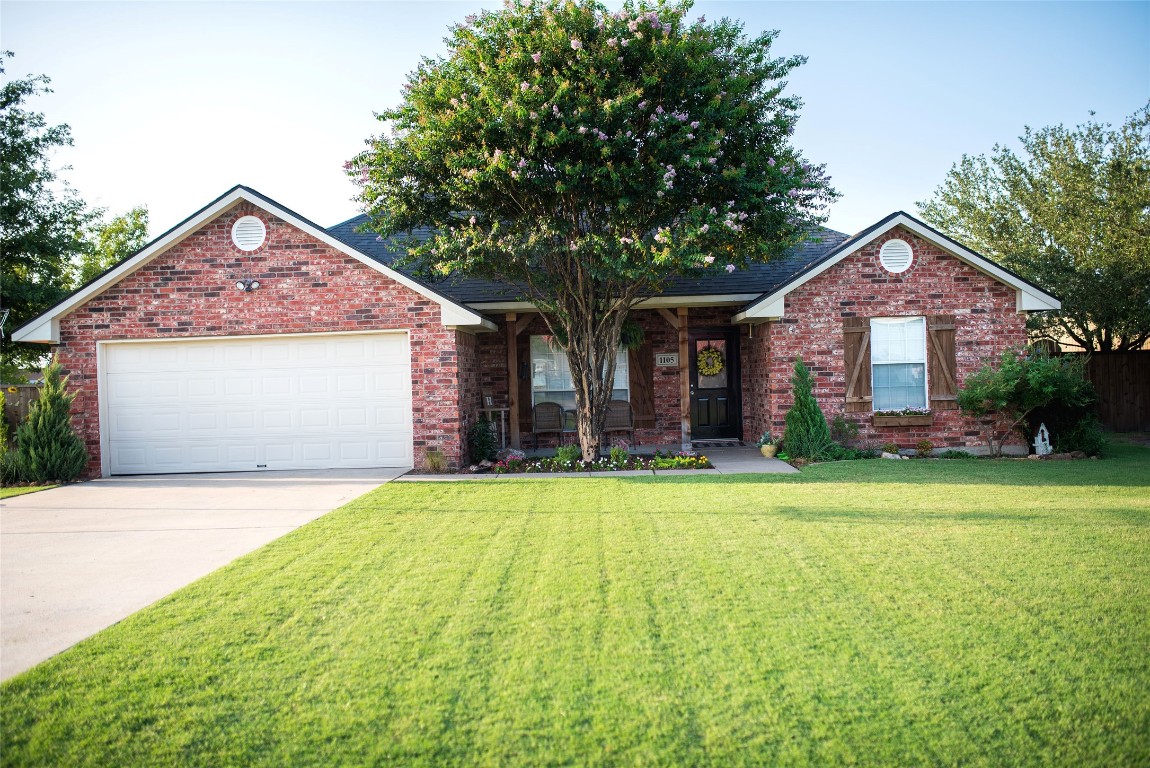 1105 Amy Way Bonham TX 75418