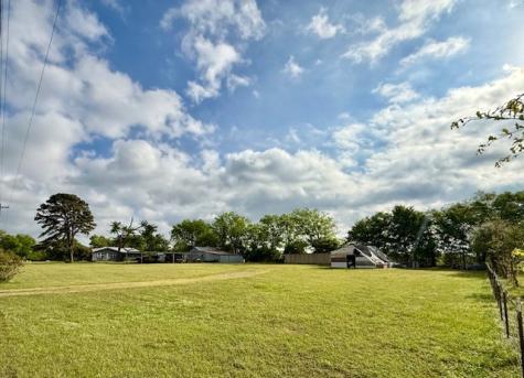 4782 N State Highway 19 Emory TX 75440