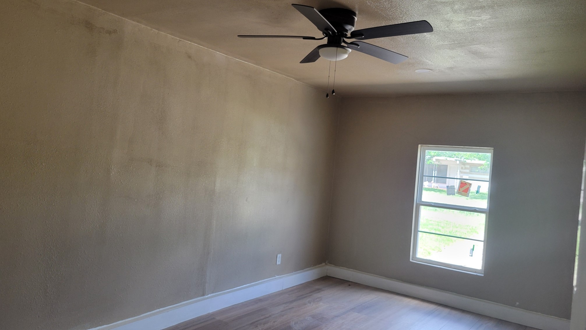 4660 Lois Street Fort Worth TX 76119