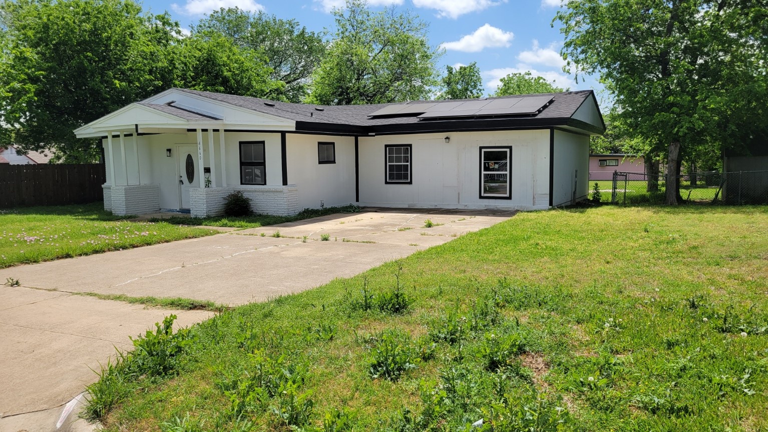 4660 Lois Street Fort Worth TX 76119