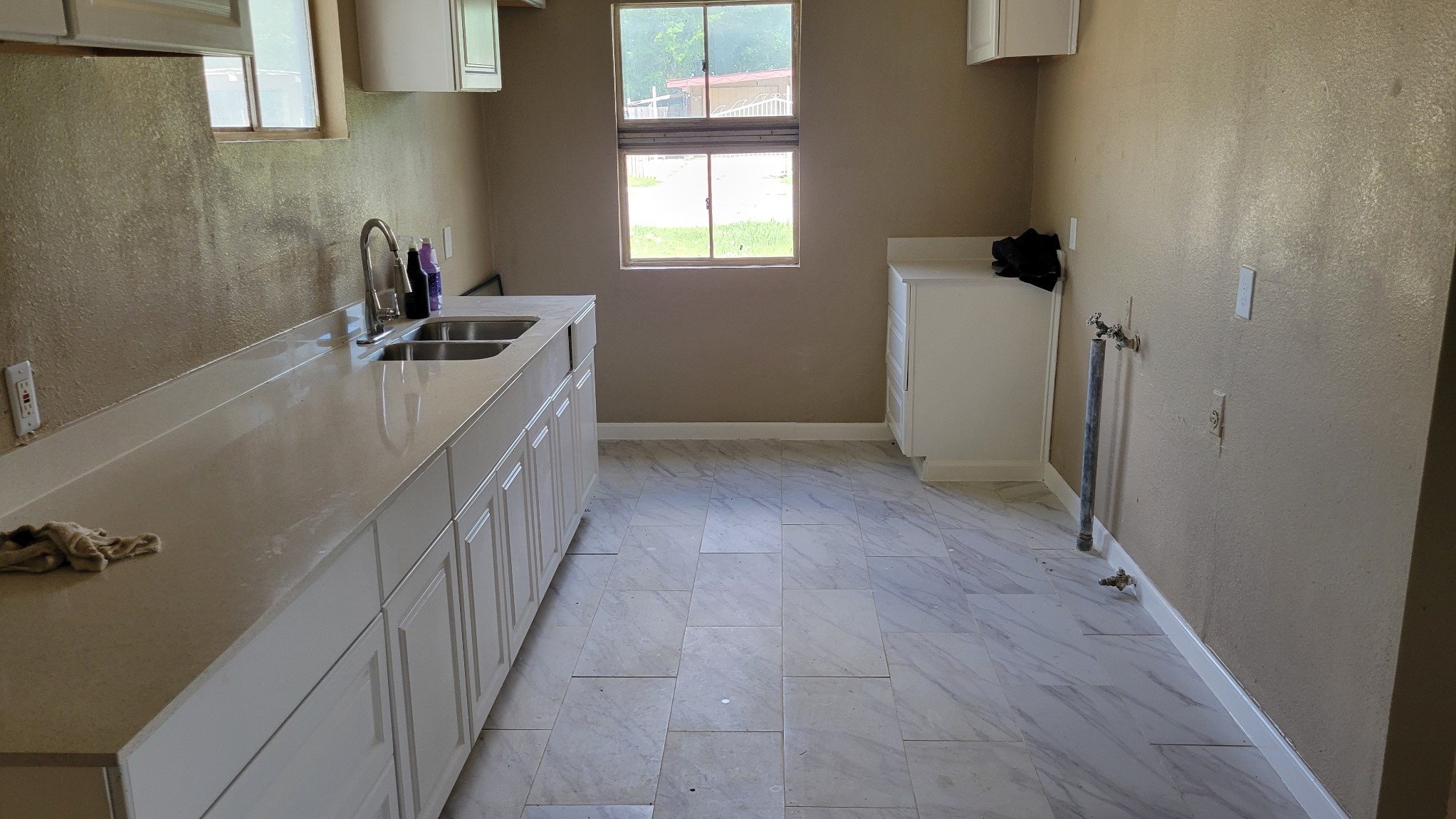 4660 Lois Street Fort Worth TX 76119