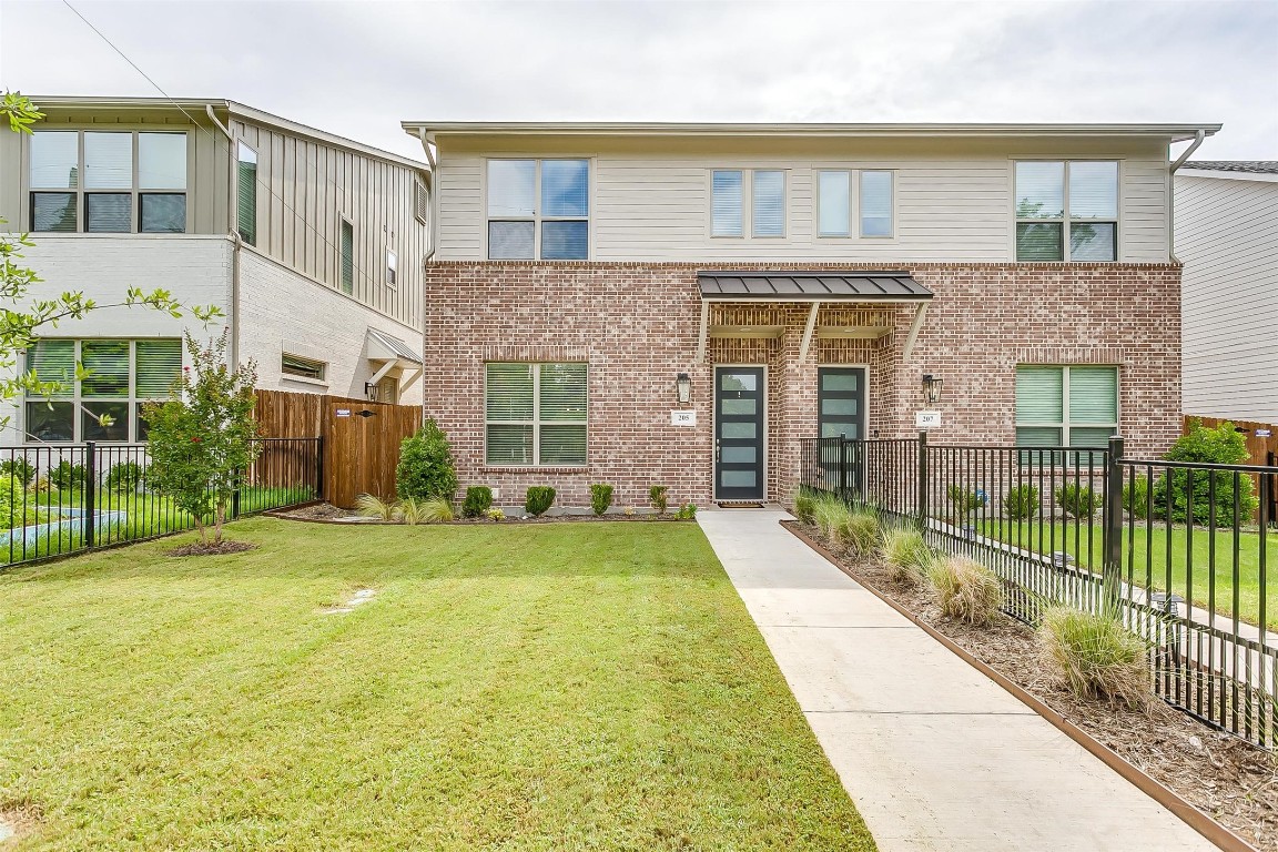 205 Athenia Drive Fort Worth TX 76114