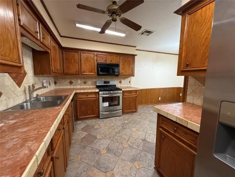 503 Lexington Drive Corsicana TX 75110