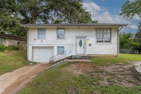 2444 Holley Street Tyler TX 75701
