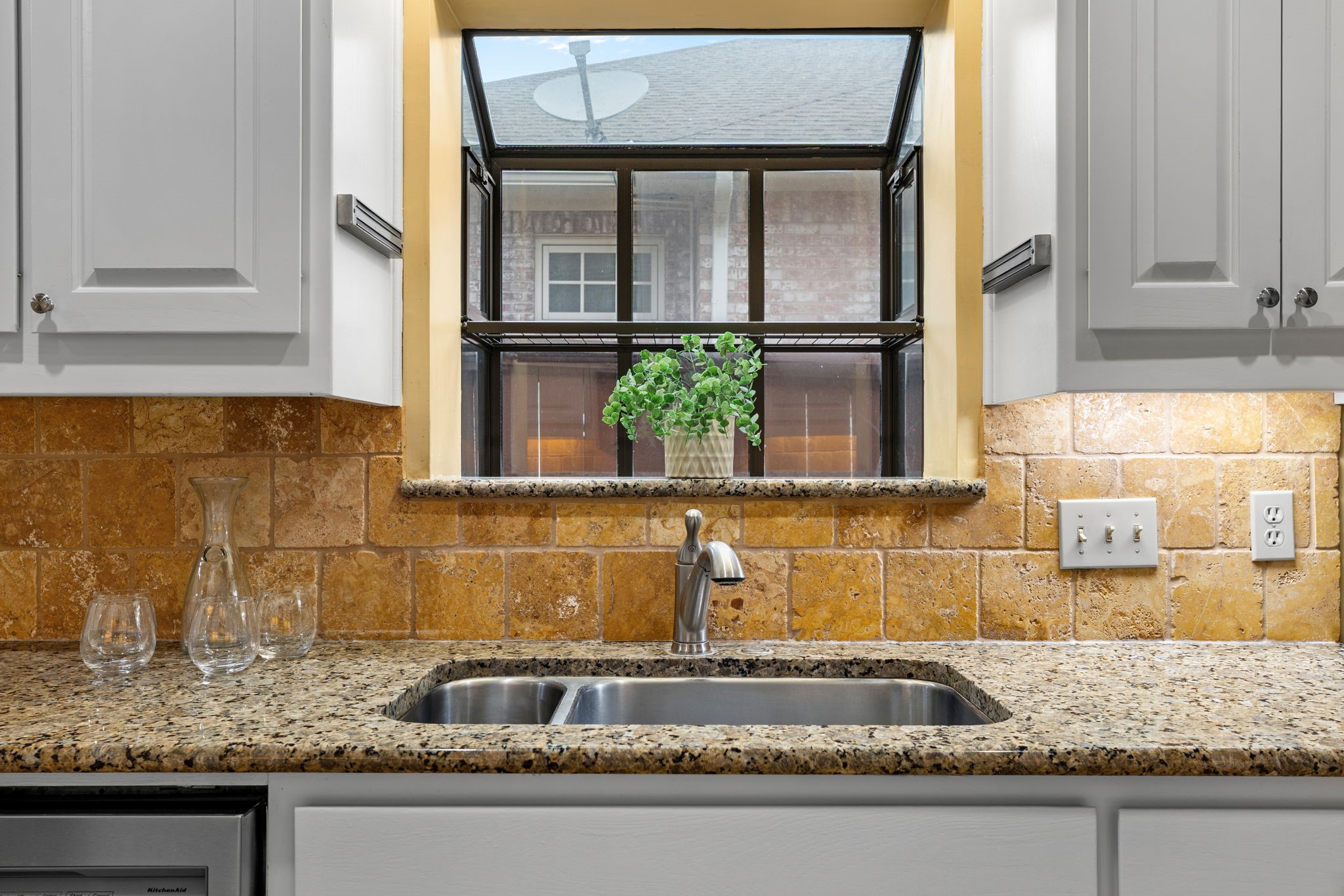 80 Sugar Creek Place Woodway TX 76712