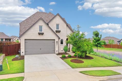 1800 Pelham Drive Aubrey TX 76227