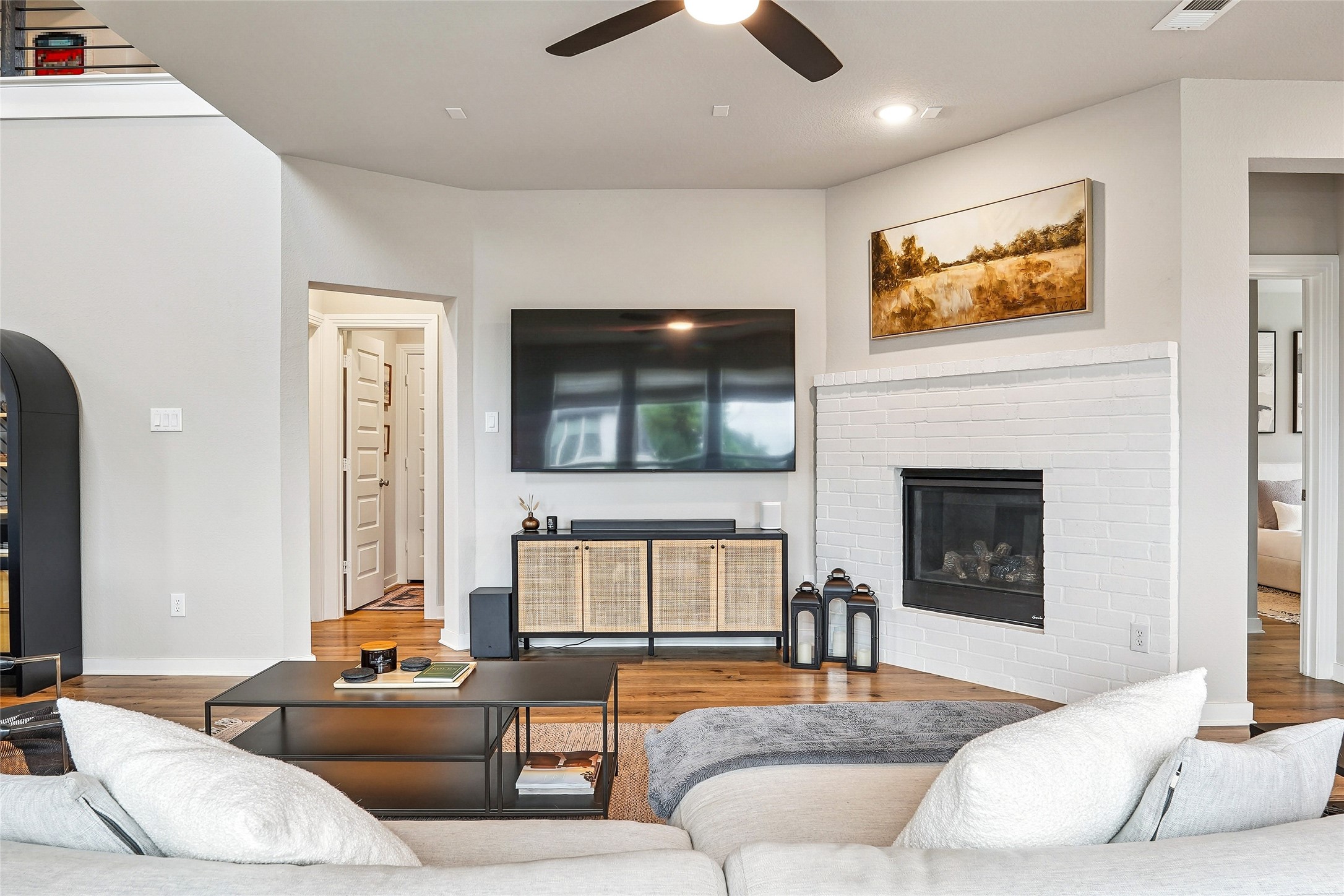 1800 Pelham Drive Aubrey TX 76227