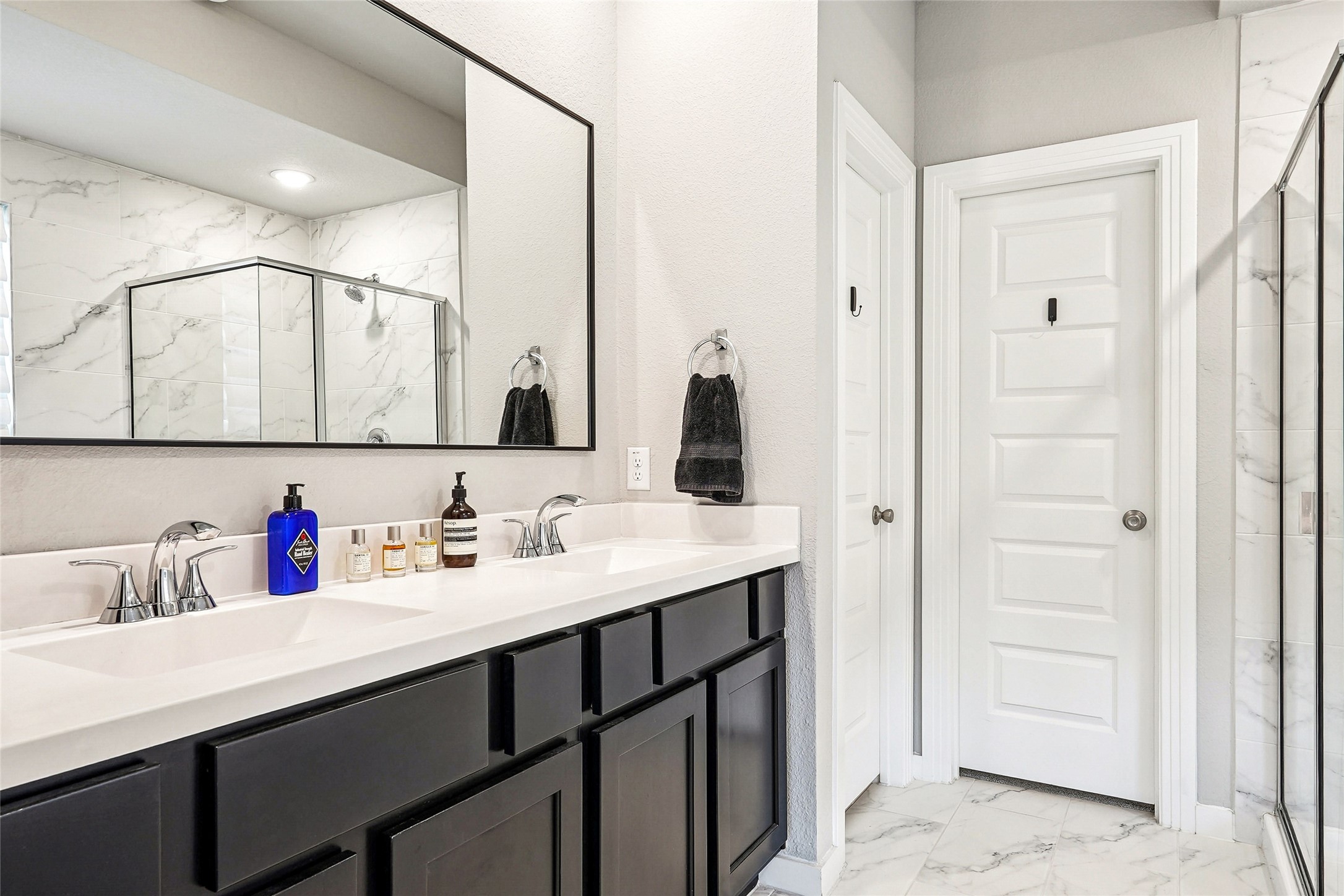 1800 Pelham Drive Aubrey TX 76227