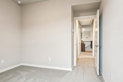 1800 Pelham Drive Aubrey TX 76227