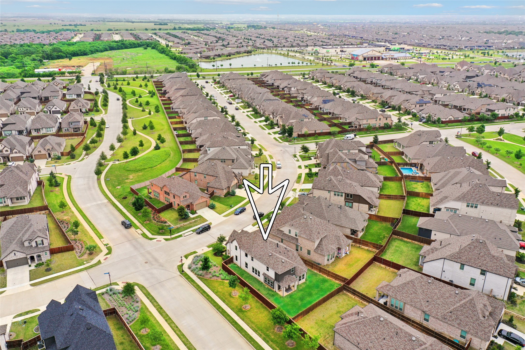 1800 Pelham Drive Aubrey TX 76227