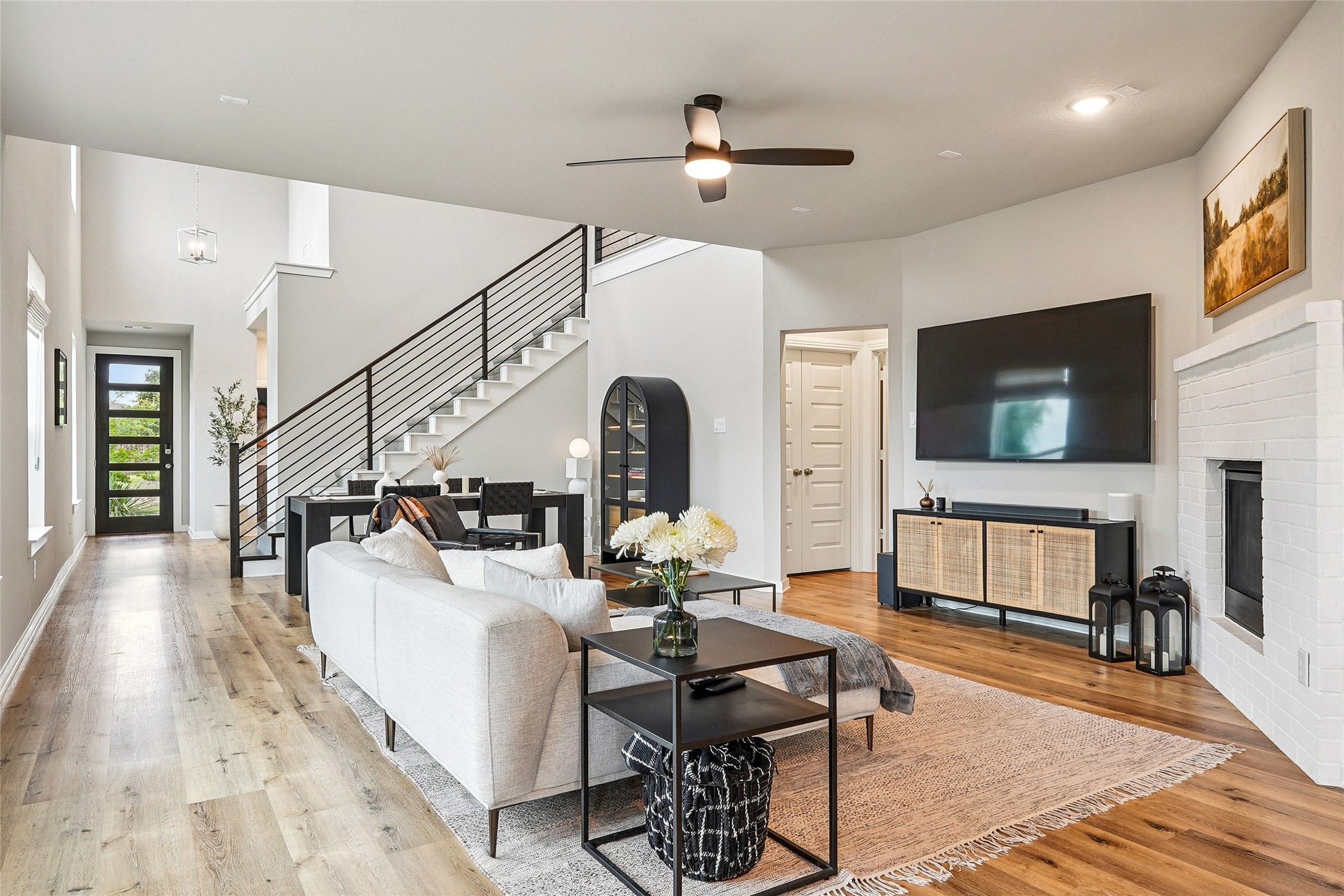 1800 Pelham Drive Aubrey TX 76227