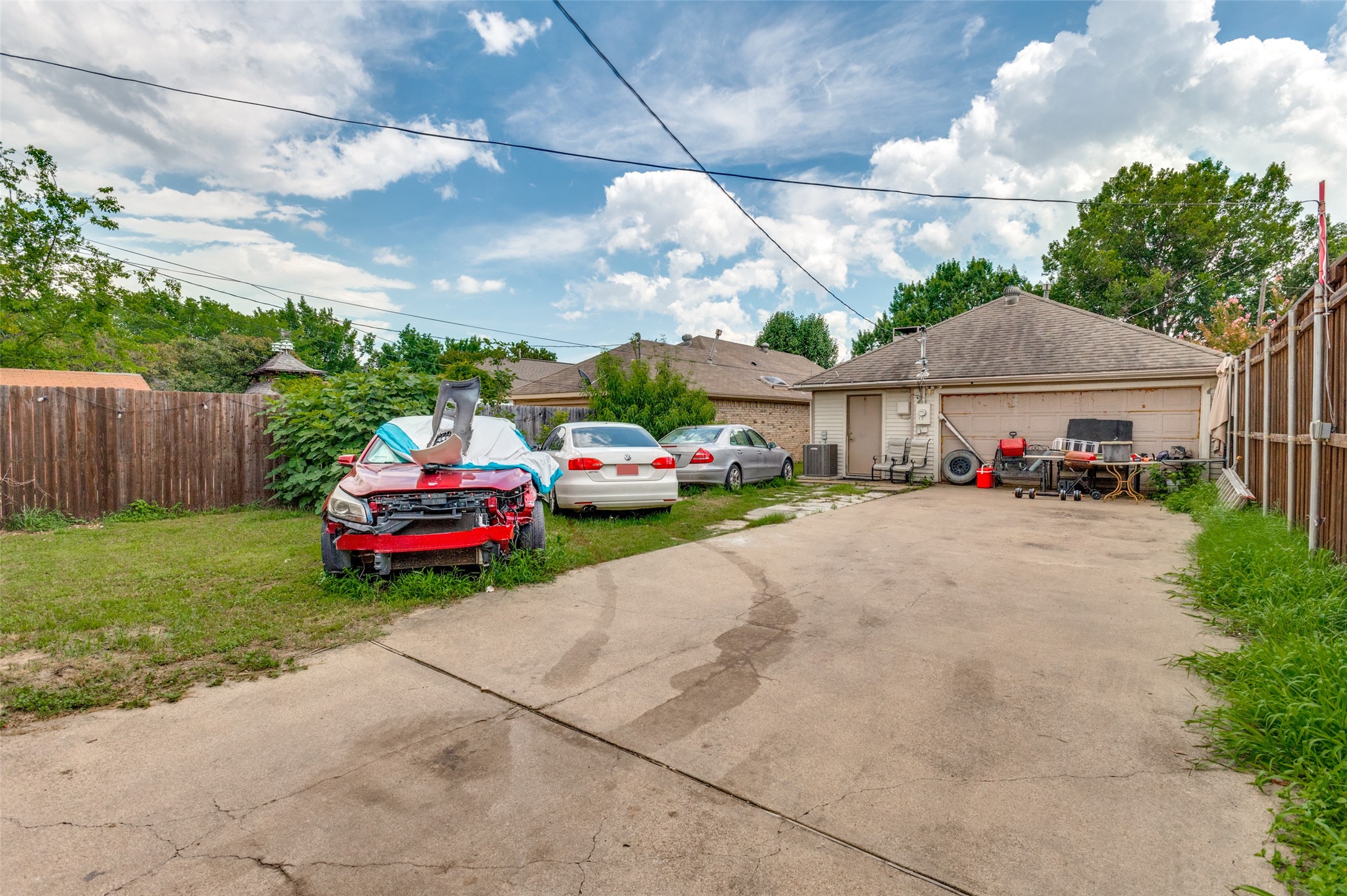 1325 Abbott Drive Irving TX 75060