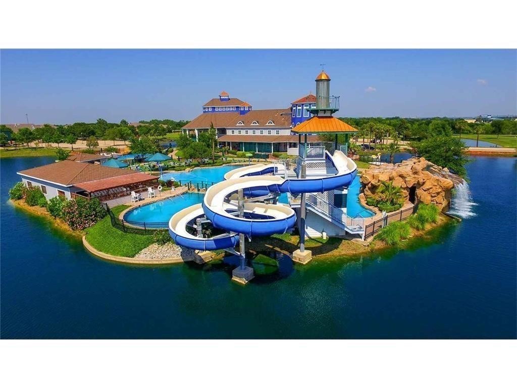 1309 Stone Mountain Parkway Savannah TX 76227
