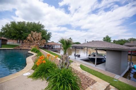 2505 Pebble Drive Granbury TX 76048