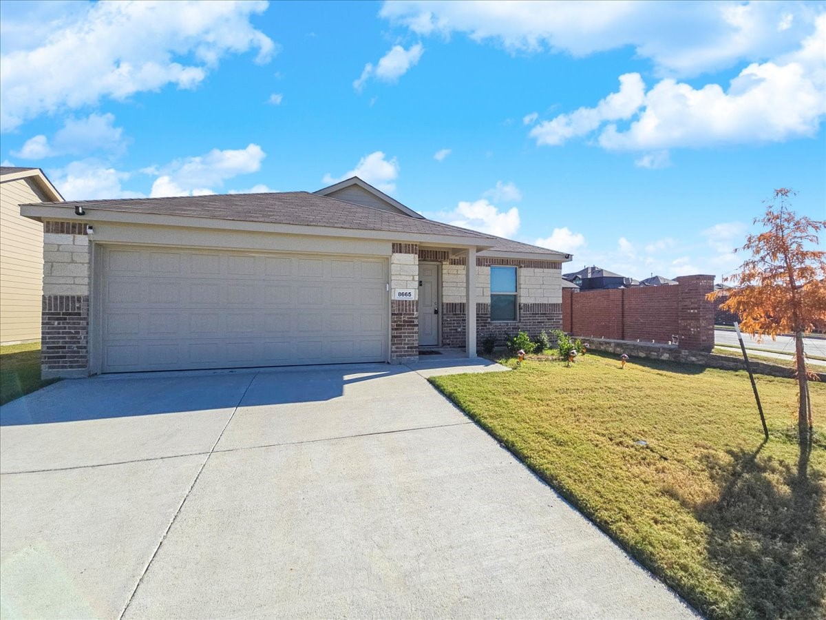 8665 Becker Avenue Fort Worth TX 76123