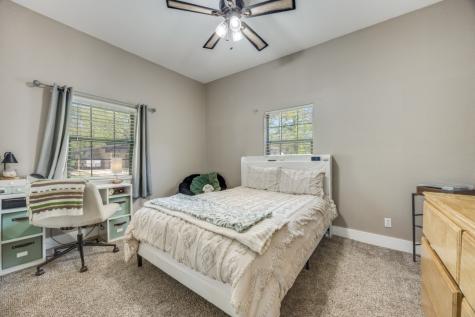 608 Baker Street Denison TX 75020