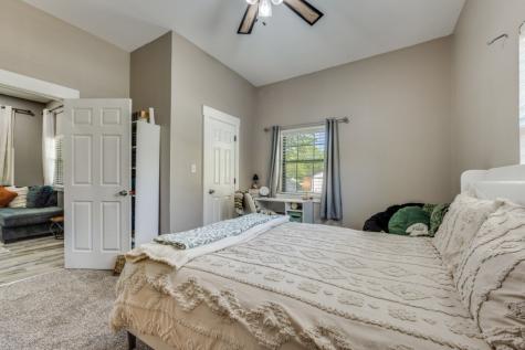 608 Baker Street Denison TX 75020