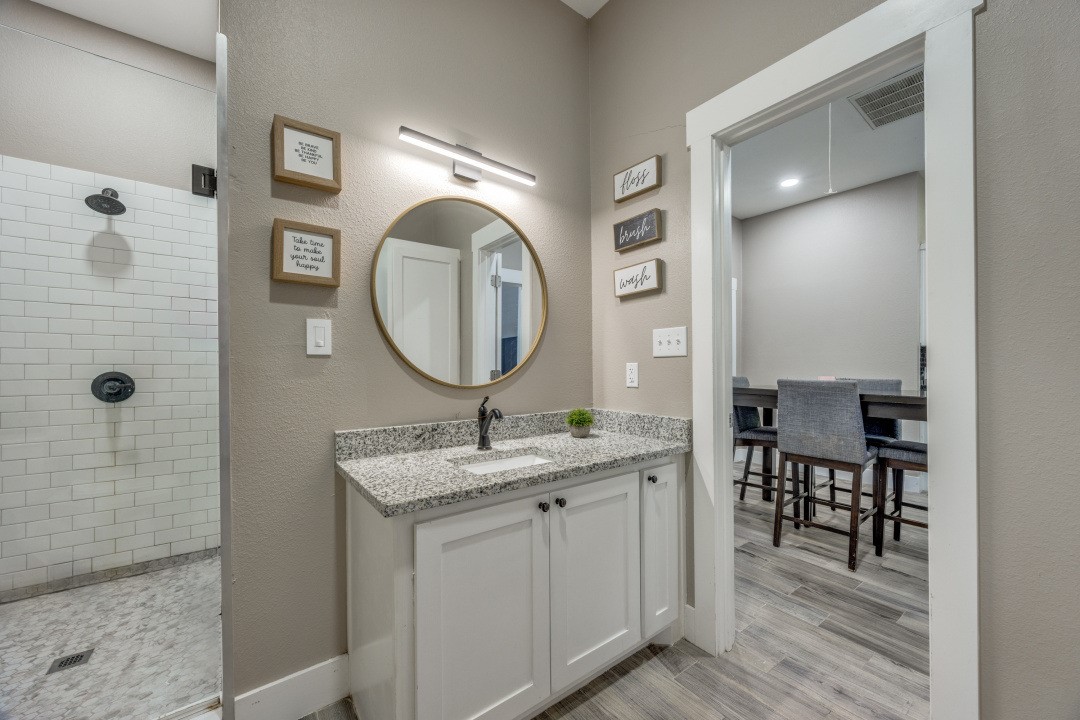 608 Baker Street Denison TX 75020