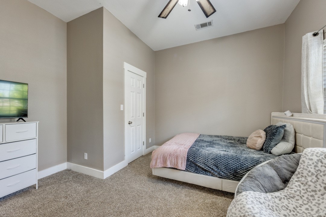 608 Baker Street Denison TX 75020