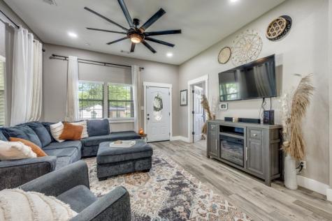 608 Baker Street Denison TX 75020