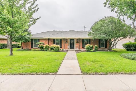 1612 Valleycrest Lane Carrollton TX 75006