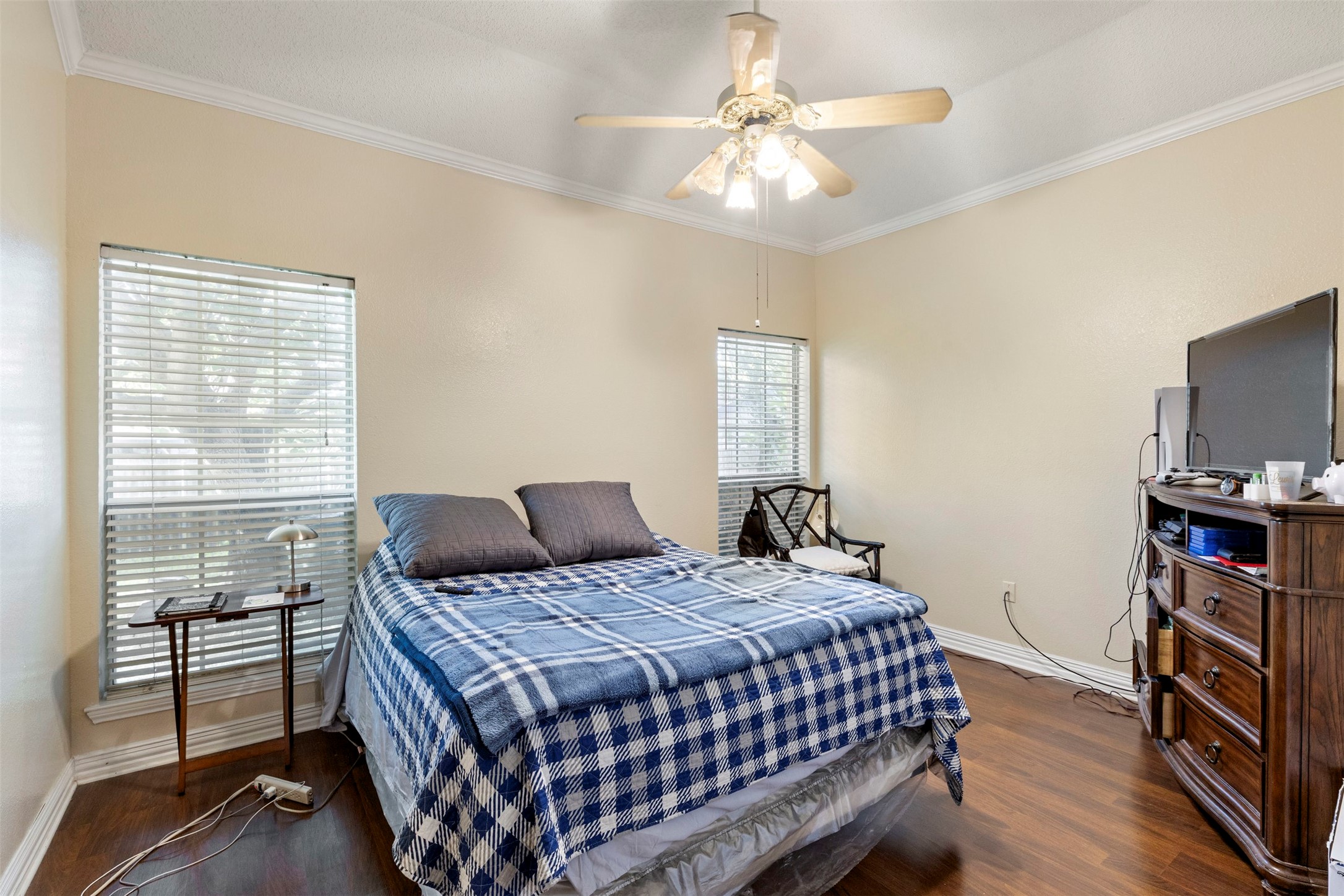 2315 Brisbane Drive Arlington TX 76018
